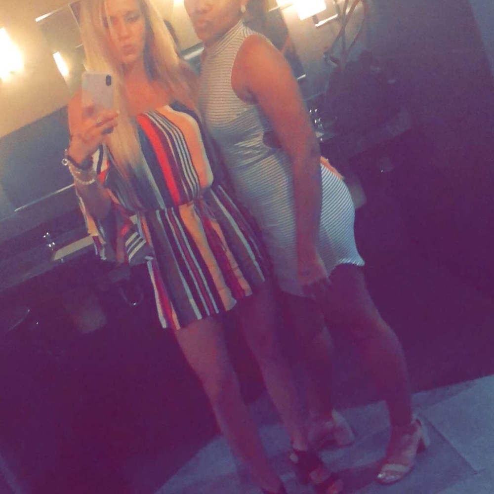 Striped romper - Picture 2 of 2